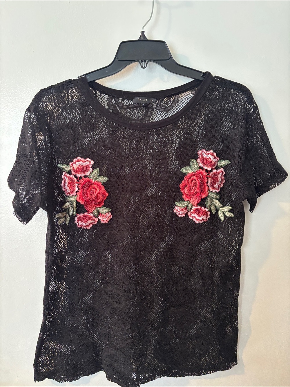 love J Black Lace Short-Sleeve Top with Red Rose Embroidery